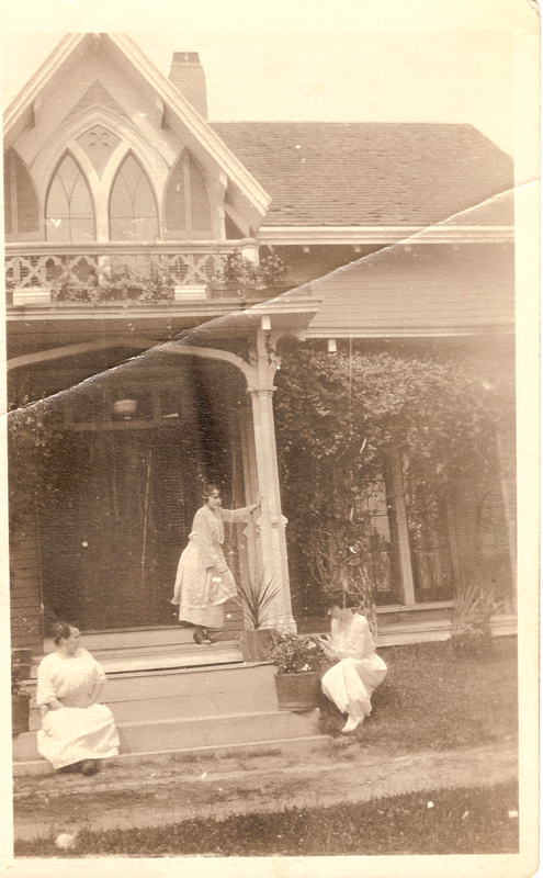 Audena Audette with Alice and Dolores a the house Main St. Acushnet early 1900's